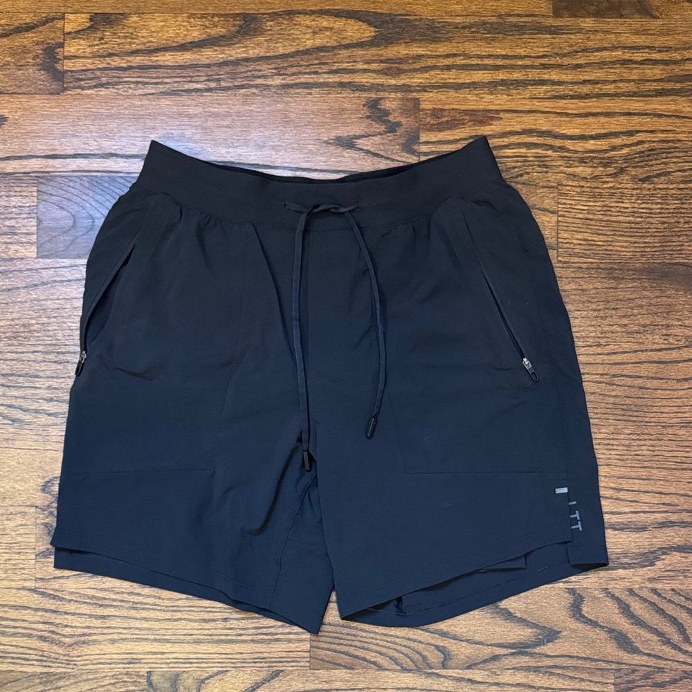 Men's Lululemon Black Athletic Drawstring Shorts